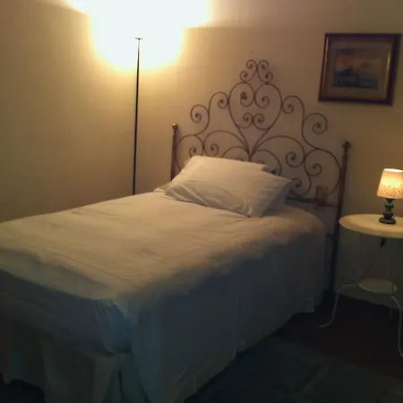 Il Nido Della Rondine فندق مبيت وإفطار Vaiano (Tuscany)
