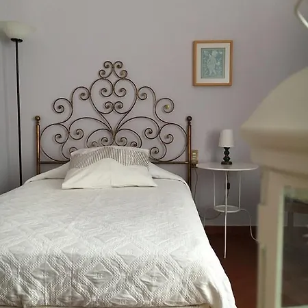 فندق مبيت وإفطار Il Nido Della Rondine
